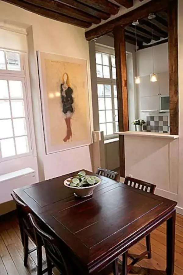 Charming Cosy Triplex In Trendy Marais Apartment Paris