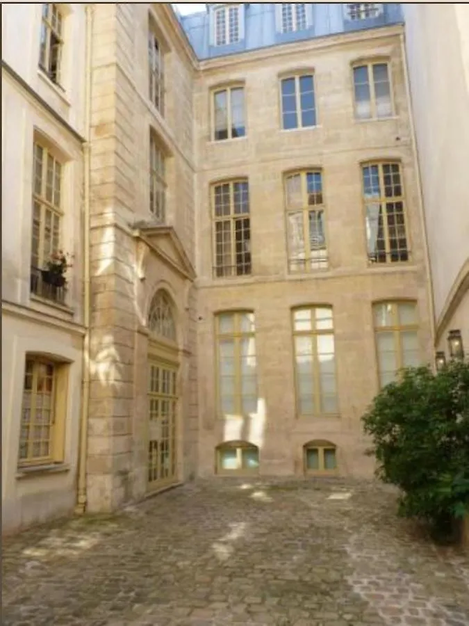 Apartmán Charming Cosy Triplex In Trendy Marais Paříž