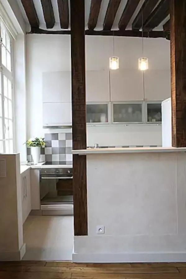 Charming Cosy Triplex In Trendy Marais Apartmán